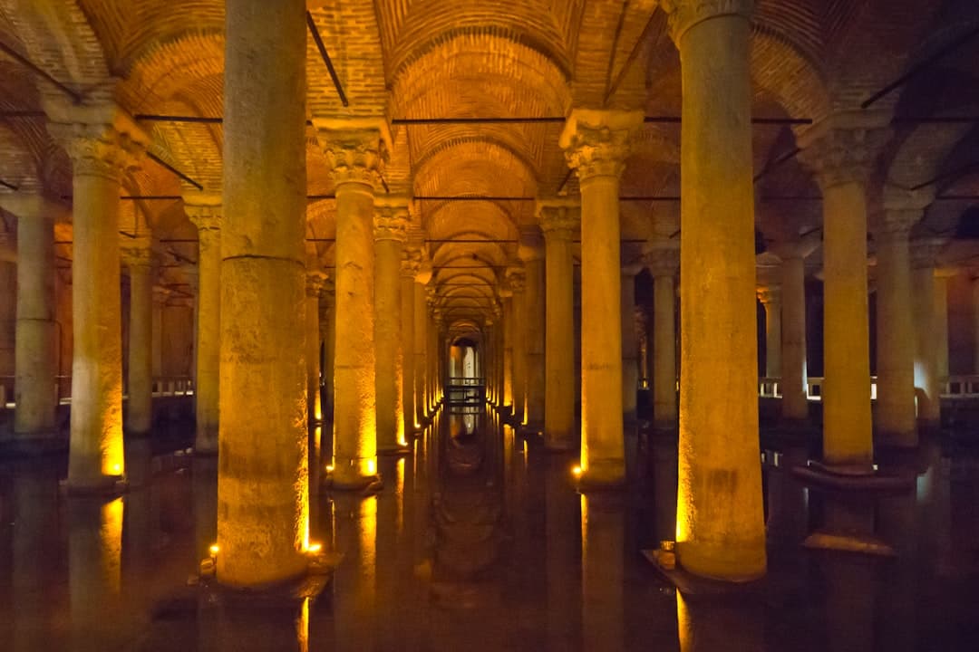 Basilica Cistern (Yerebatan Sarnıcı)